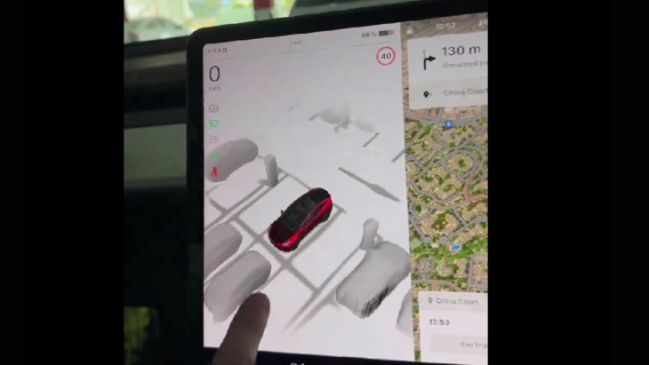 Tesla dégaine pour Noël l'assistant au stationnement en 3D