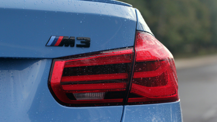 À quoi ressemble le moteur d'une BMW M3 après un surrégime ?