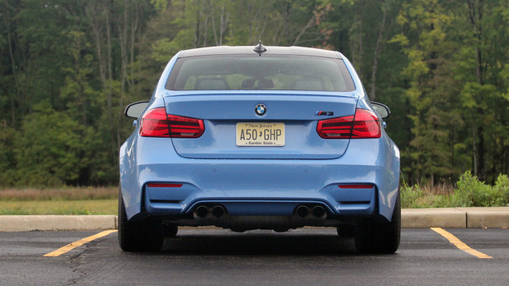 À quoi ressemble le moteur d'une BMW M3 après un surrégime ?