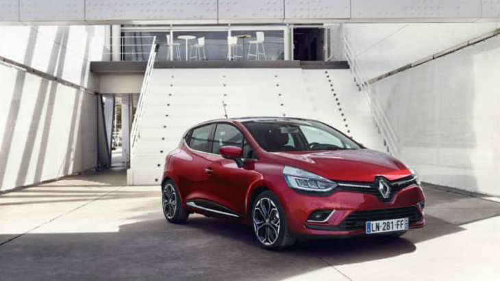 Peugeot 208, Renault Clio, Tesla Model Y… Quelles voitures ont été les plus vendues en 2023?