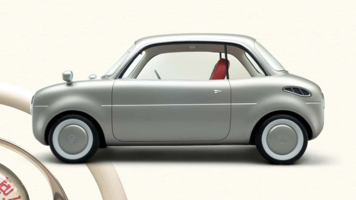 La petite Suzuki de 2005 : un peu Fiat 850 et un peu MINI