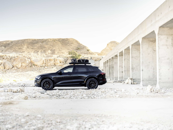 Une Audi Q8 e-tron taillée pour le Dakar !
