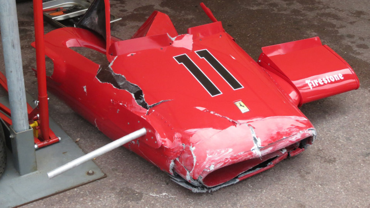 Quels dégâts ! Même les vieilles Ferrari peuvent s'endommager : les photos