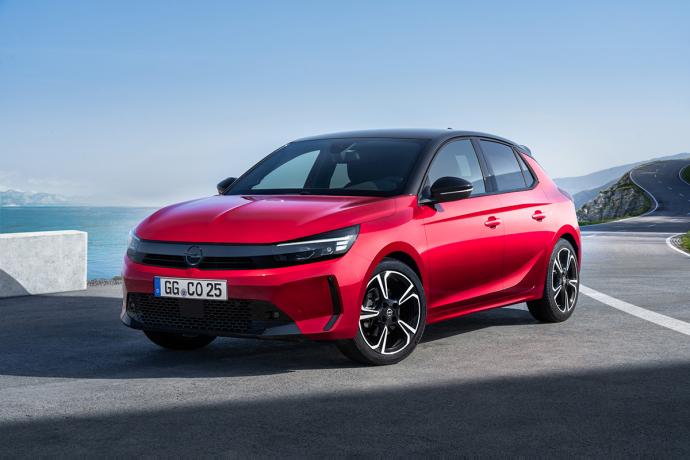 Corsa, Astra Tourer et Grandland : Opel dévoile les nouveaux tarifs de sa gamme électrifiée