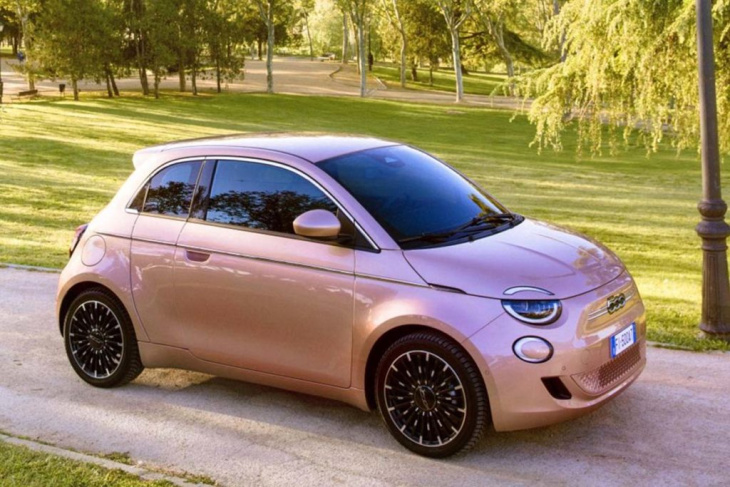 Chiffres Fiat 500 électrique : les ventes plafonnent en 2023