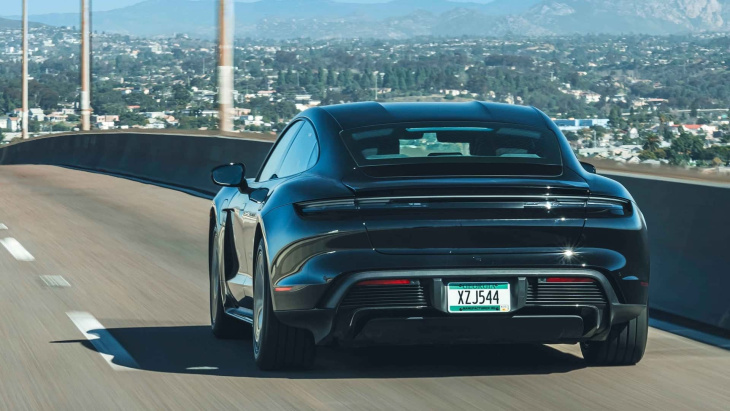 La nouvelle Porsche Taycan surprend avec 587 kilomètres d'autonomie en conditions réelles