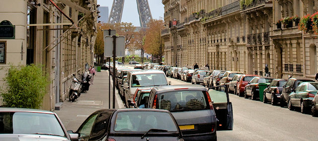 triplement du stationnement pour les suv à paris : illogique et démago