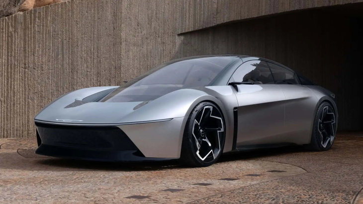 Chrysler Halcyon (2024) : une berline électrique de luxe ultra-puissante