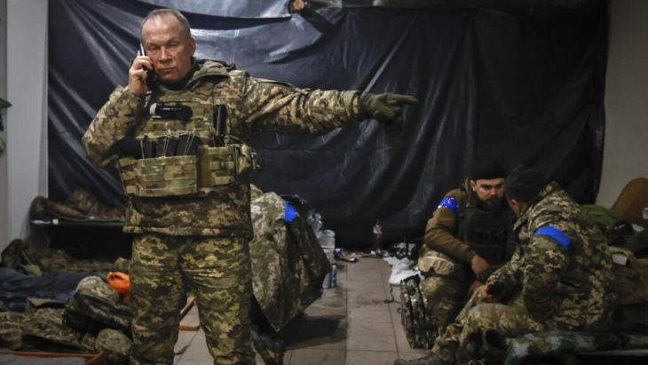 guerre en ukraine: le nouveau commandant des armées juge la situation «extrêmement complexe»