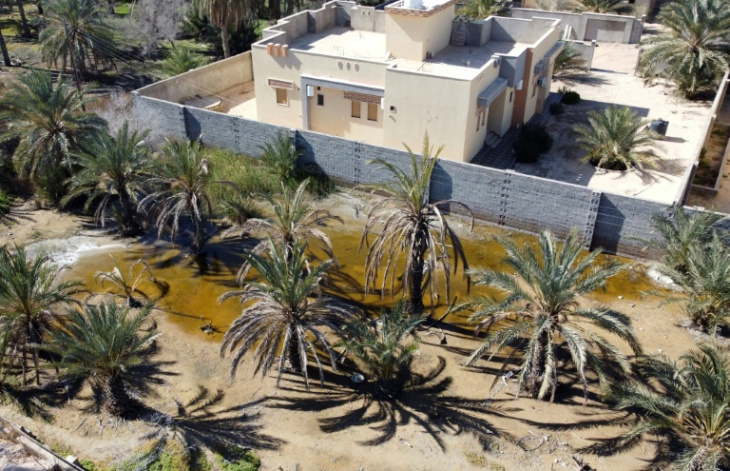 libye: une montée des eaux souterraines sème l'angoisse dans la ville de zliten