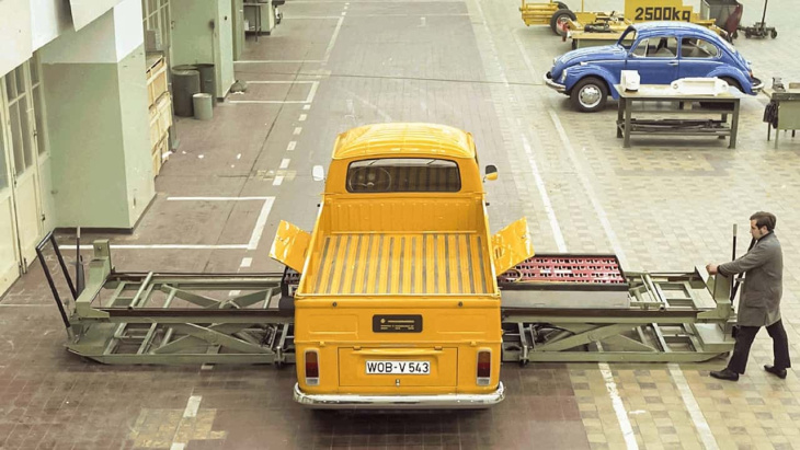 Le premier véhicule électrique de Volkswagen est arrivé 50 ans avant l'ID. Buzz