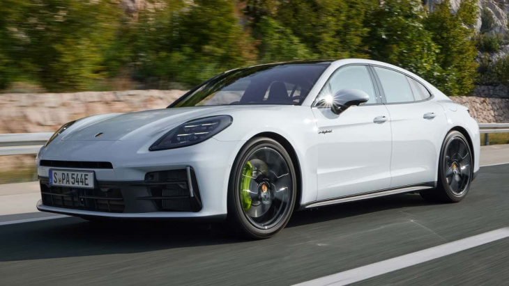 Voici les nouvelles versions 4 E-Hybrid et 4S E-Hybrid de la Porsche Panamera