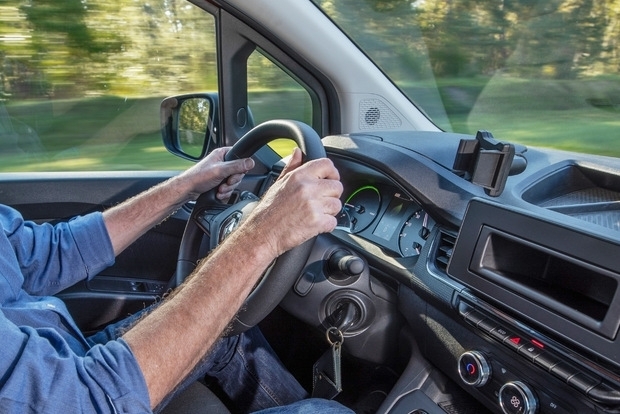 Permis de conduire à vie: faut-il soumettre les automobilistes au contrôle technique ?