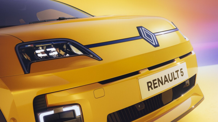 Voici toutes les versions encore secrètes de la Renault 5 E-Tech électrique