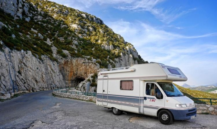 vacances en camping-car : comment bien choisir son véhicule ?