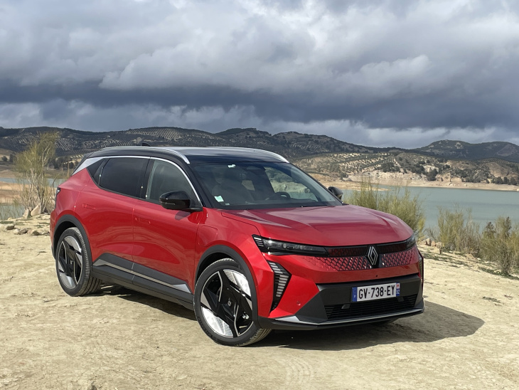 Renault Scénic E-Tech Electric (2024) : que vaut la voiture de l'année ? (Essai vidéo)