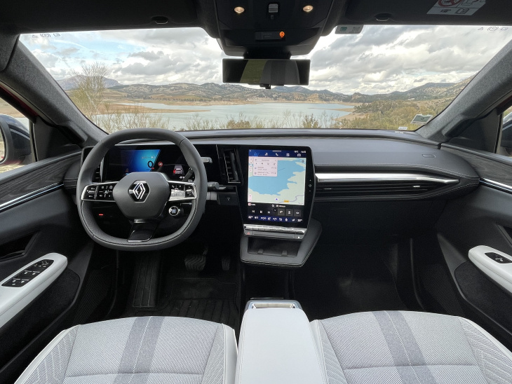 scenic 5, renault, scenic, android, renault scénic e-tech electric (2024) : que vaut la voiture de l'année ? (essai vidéo)