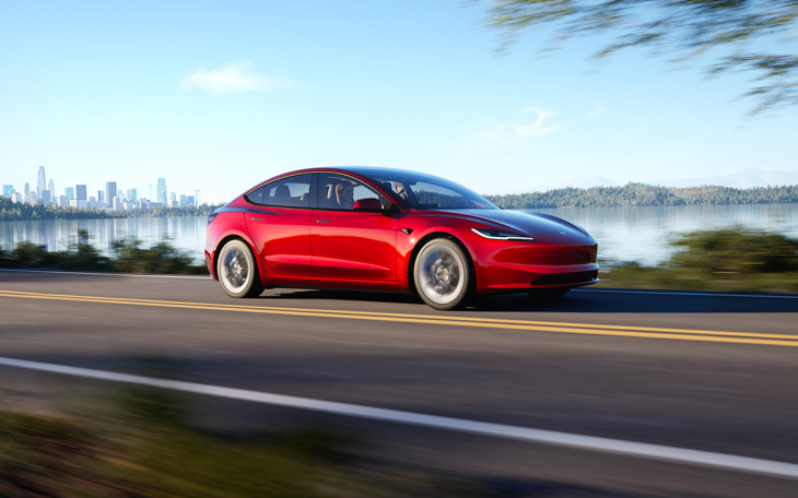 Tesla : cette faille de sécurité permet de voler les voitures avec un smartphone, entre autres