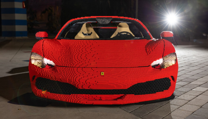 Cette Ferrari vaut des briques !