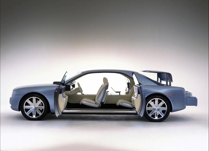 youngtimer, luxe, concept-cars, concept oublié – lincoln continental concept (2002) : limousine américaine à v12 anglais