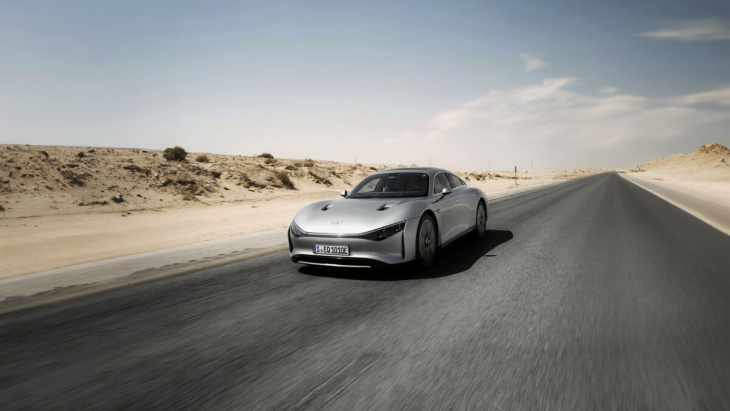 Plus de 1000 km d’autonomie sous 30°C : cette voiture électrique de Mercedes frappe un grand coup