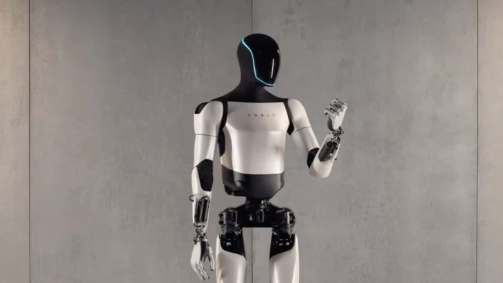 Tesla est prêt à utiliser des robots humanoïdes pour produire ses voitures électriques