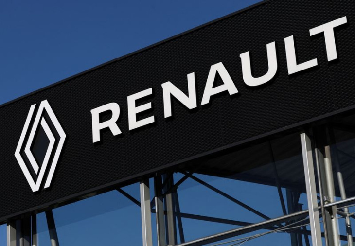 Renault en discussion avancée sur des partenariats dans le recyclage de batteries-dirigeant