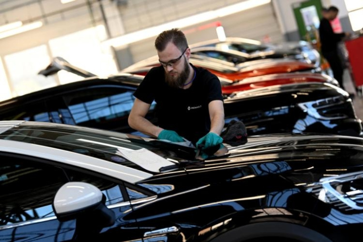 Comment l’usine Renault de Flins tourne la page de la « Zoé »