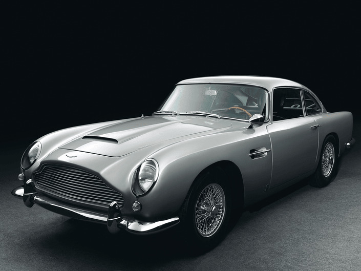 L'Aston Martin DB5 doit sa réputation à James Bond.