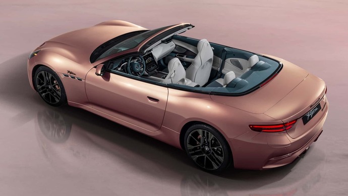 Maserati GranCabrio Folgore (2024) : 2 340 kg de luxe électrique au grand air