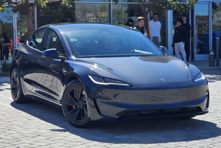“La Model 3 la plus puissante jamais créée” : une fuite sur le site de Tesla dévoile des informations sur la Ludicrous