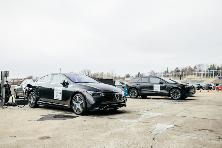 le salon du véhicule électrique de montréal 2024 offre la possibilité d’essayer 80 véhicules électriques