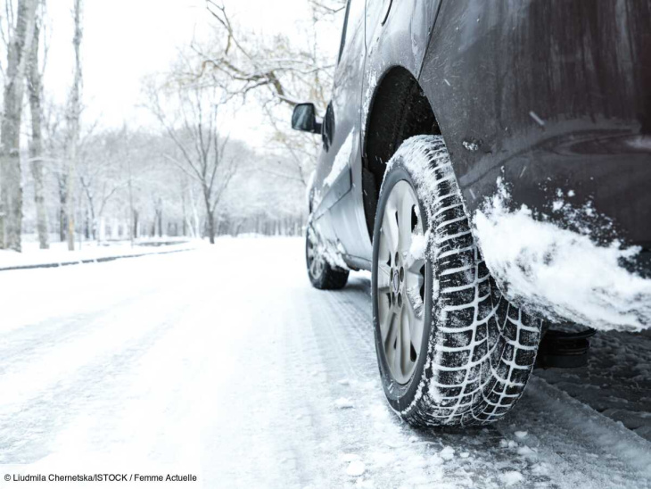 pneus hiver : est-ce que 2 roues équipées suffisent ?