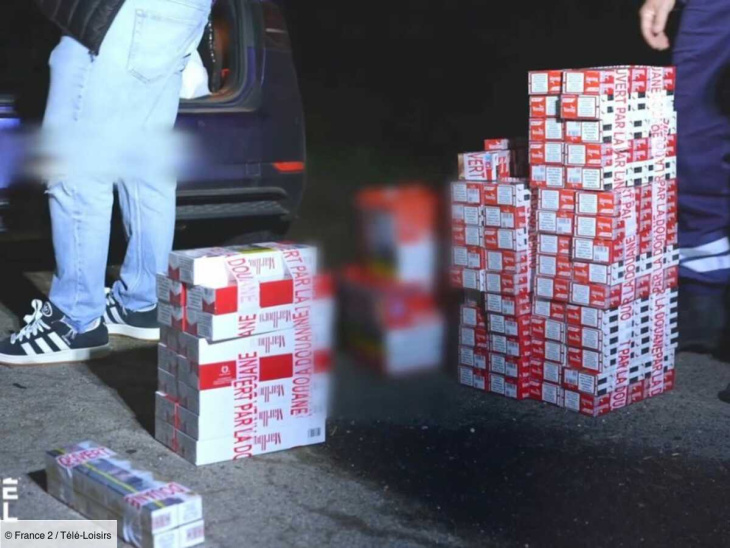 envoyé spécial : un automobiliste contrôlé avec 3700 euros de cigarettes cachées dans son coffre ! (video)