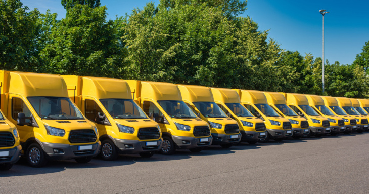 c’est quoi ces nouveaux camions jaunes de la poste qui font leur apparition et à quoi servent-ils ?