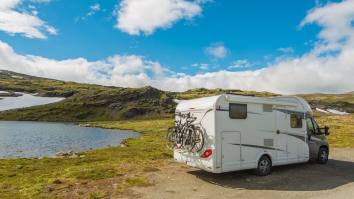 location d’un camping-car, d’un van ou d’un fourgon aménagé pour les vacances : tout ce qu’il faut savoir !