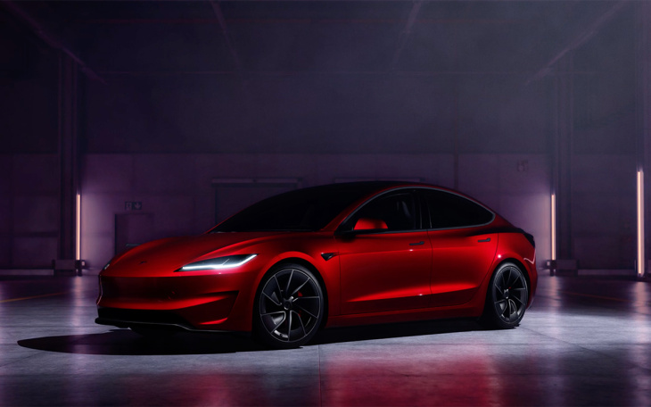 Tesla lance la nouvelle Model 3 Performance, voici tout ce que vous devez savoir sur ce monstre de puissance