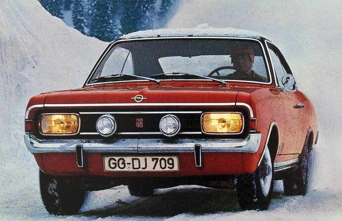 Dotée d'un 6-cylindres puissant, l'Opel Commodore GS, ici en 1968, a su s'attirer les faveurs des sportifs.