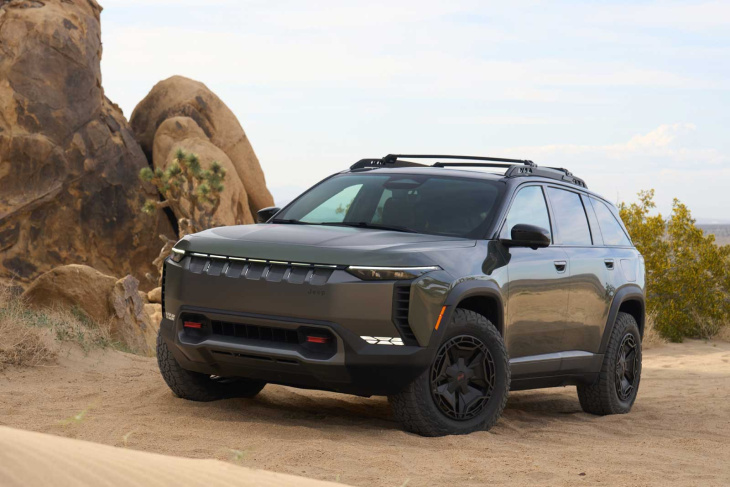 le jeep wagoneer s trailhawk concept a été dévoilé et stellantis veut vraiment le commercialiser