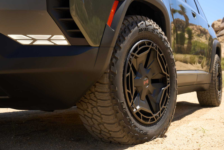 le jeep wagoneer s trailhawk concept a été dévoilé et stellantis veut vraiment le commercialiser