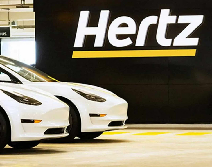 location : hertz retire encore 10 000 voitures électriques de sa flotte automobile