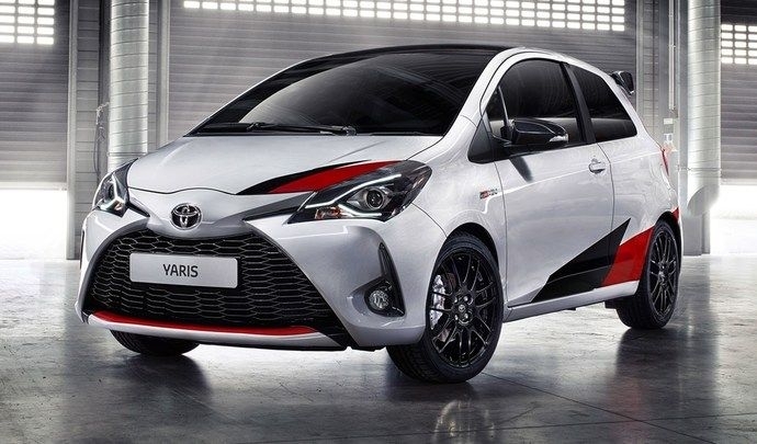 La Yaris GRMN. Son rôle ? faire croire que Toyota est une marque de passion, alors que c'est l'absolu constructeur de la raison.