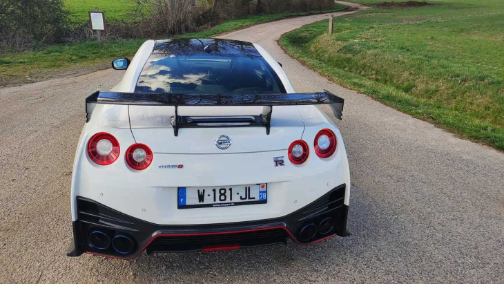 Cette Nissan GT-R fait passer la Corvette C8 pour une voiture de seconde zone