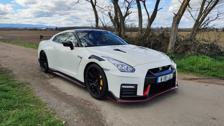 Cette Nissan GT-R fait passer la Corvette C8 pour une voiture de seconde zone