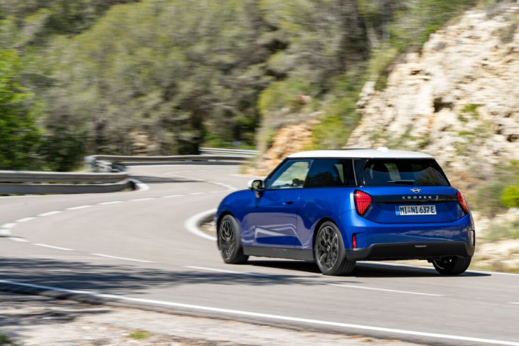 mini cooper électrique : quels sont ses atouts pour vous séduire, faute de bonus écologique ?