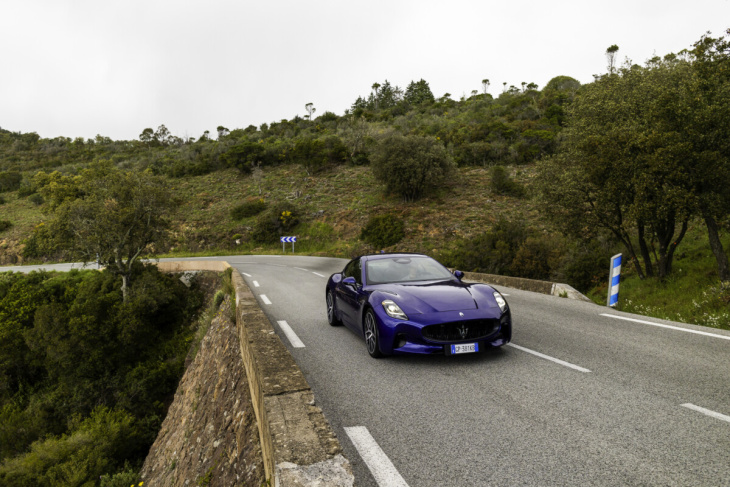 android, on a essayé la maserati granturismo folgore : sans doute l’une des voitures électriques les plus désirables du marché