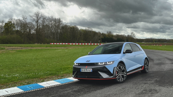 essai hyundai ioniq 5 n : elle simule, et alors ?