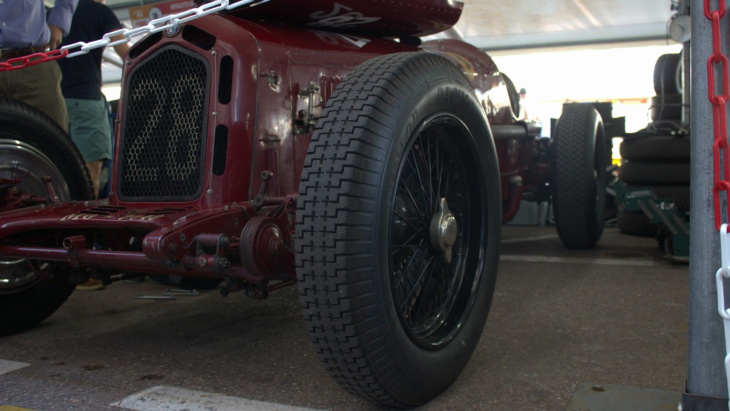 91 ans après, le moteur de cette alfa romeo rugit toujours : les photos