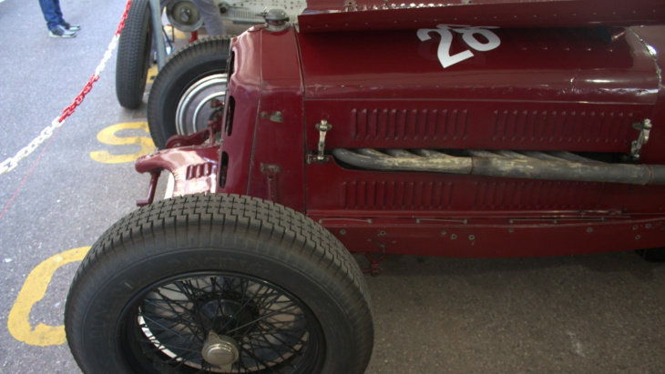 91 ans après, le moteur de cette alfa romeo rugit toujours : les photos