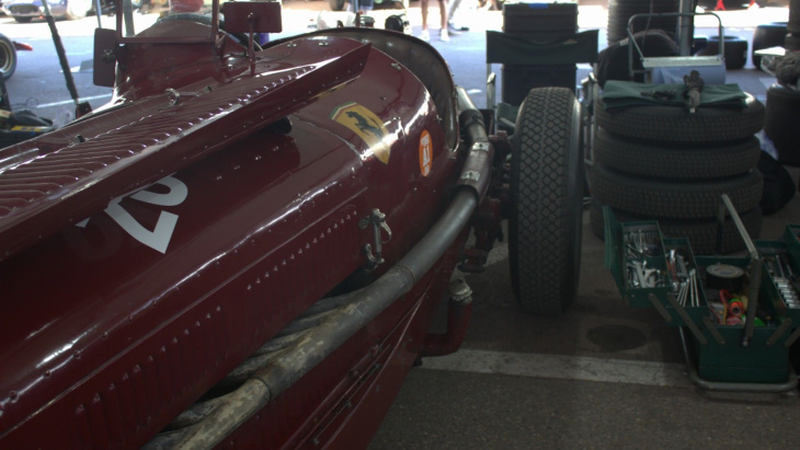 91 ans après, le moteur de cette alfa romeo rugit toujours : les photos